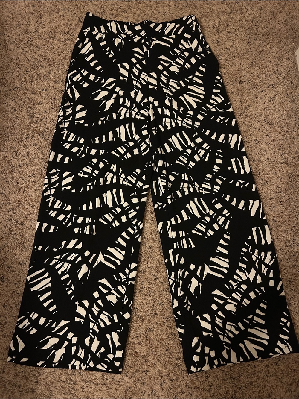 Nine West Black & White Abstract Crop Wide-Leg Pants